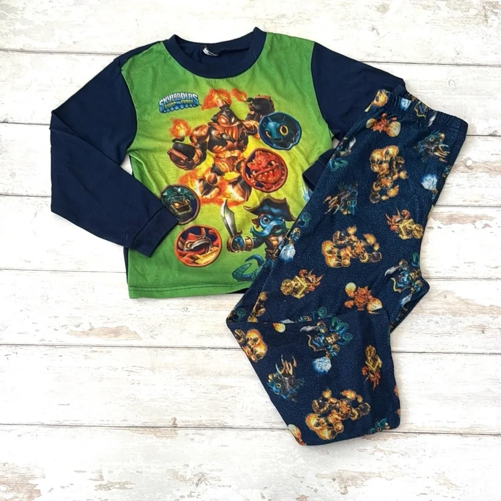 Skylanders Size 8 Boys Seap Force Pajamas Pjs Set Blue Green Long Sleeves Pants